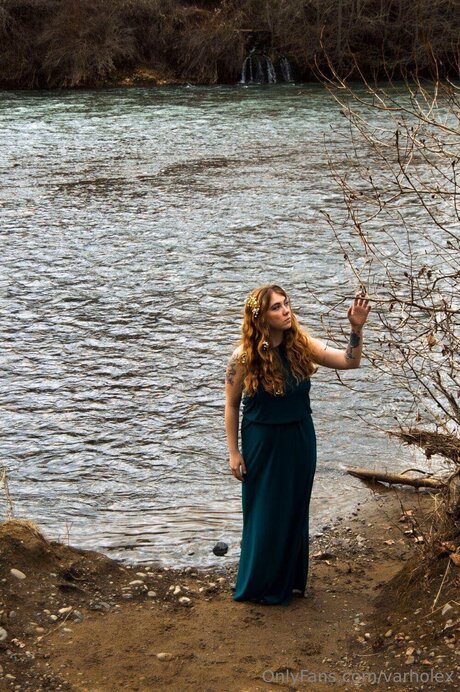 Varholex model pornographic archive