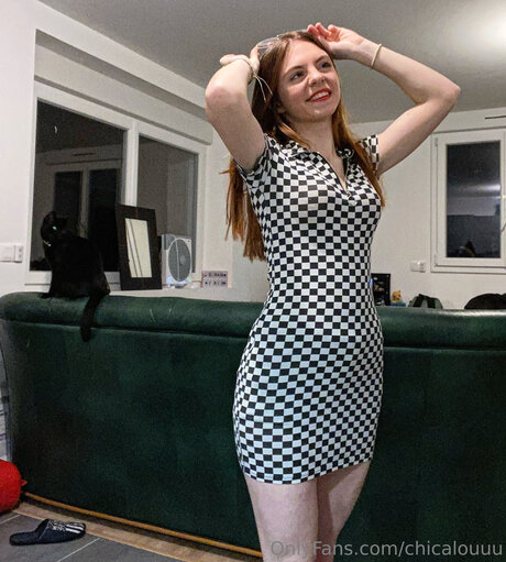 Chicalouuu porn actress picture