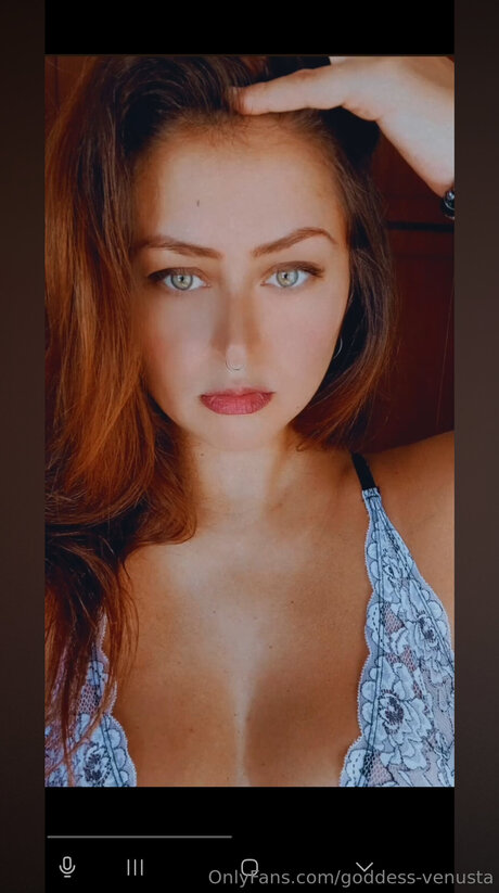 Goddess Venusta model adult image