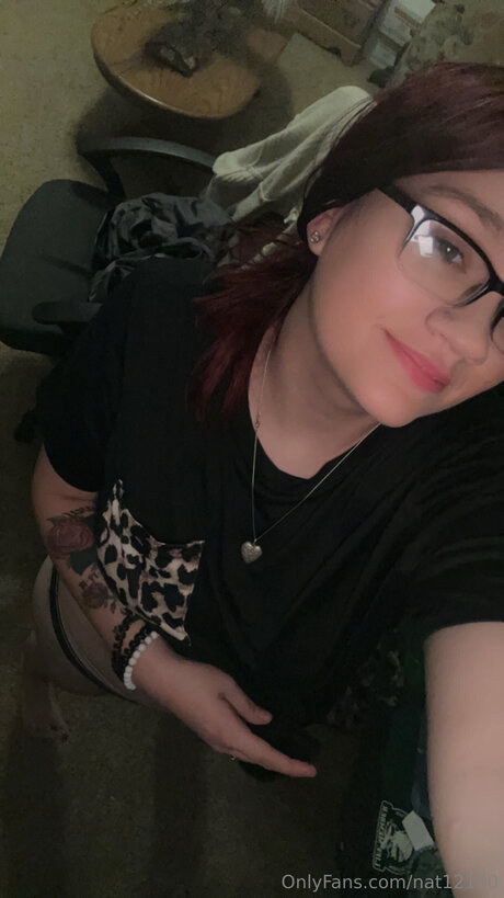 Nat12150 star hot photo