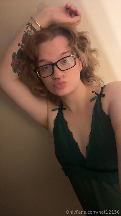 Nat12150 sex model img