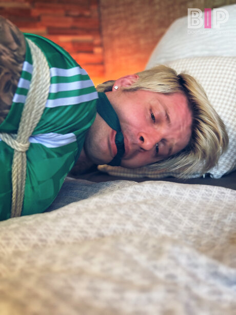 Boundinprogress adult actress photo