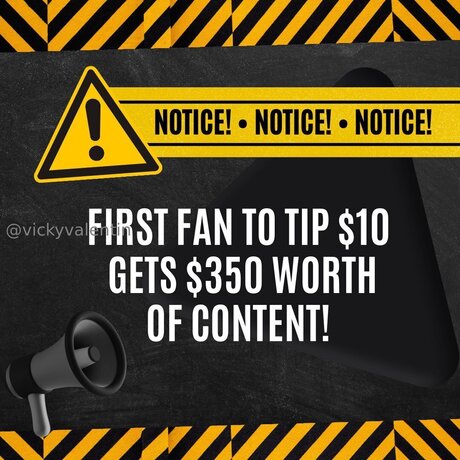 petite girls onlyfans top img