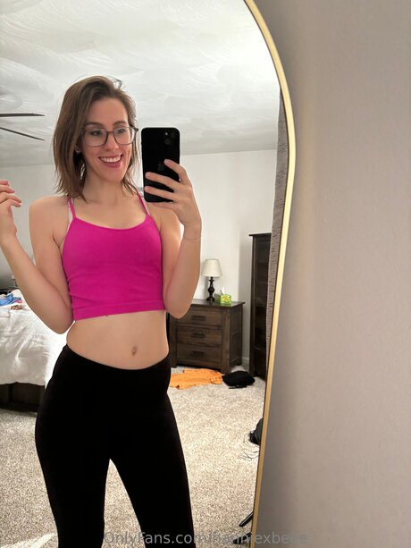 money onlyfans pornographic images