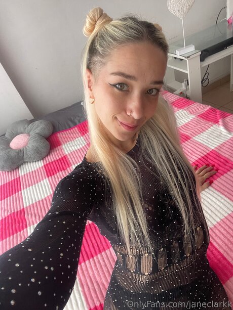 Janeclarkk model nice images