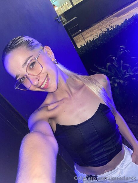 Janeclarkk model high quality picture