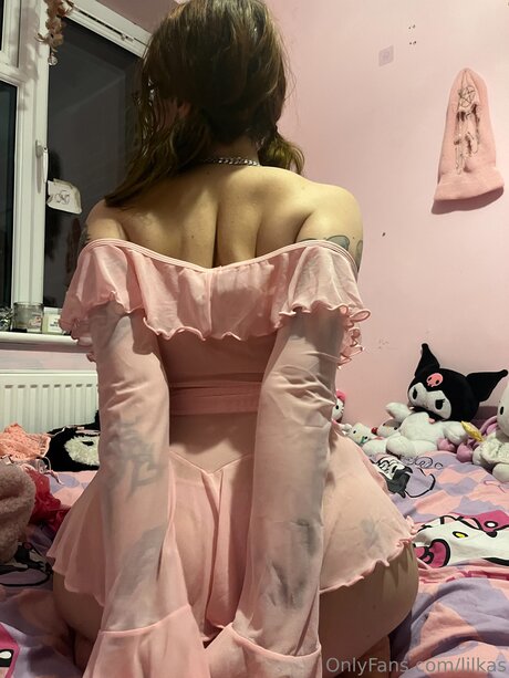 Lilkas pretty model picture