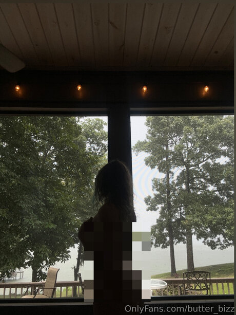 Butter Bizz exclusive actress gallery