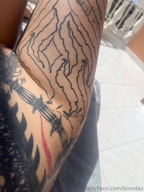 Biondaz star pretty pic