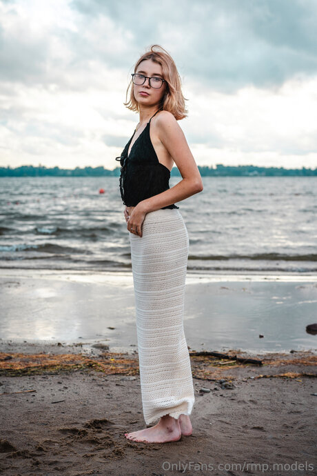 mirror selfie onlyfans hot porn picture