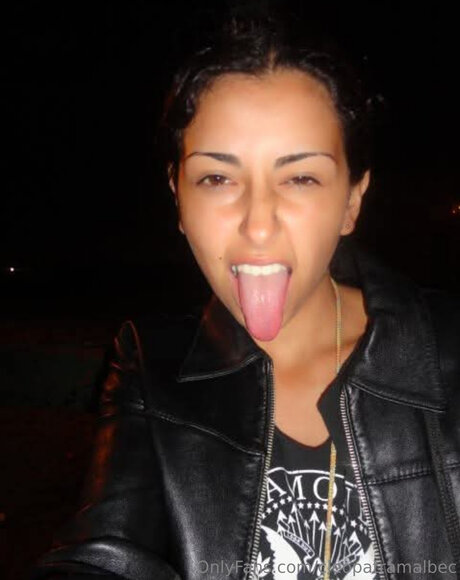 Cleopatramalbec beautiful actress image