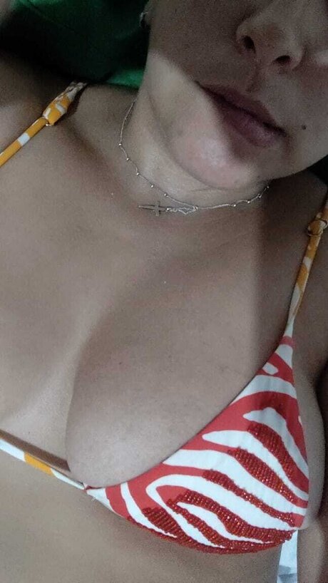 Cleopatramalbec model nude pictures