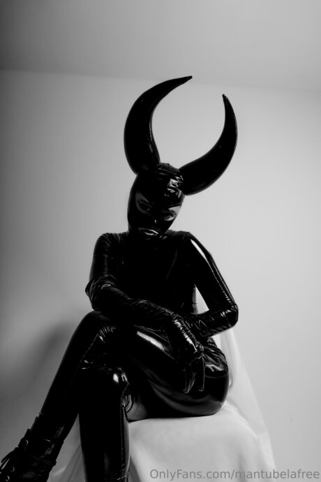 Mantubelafree top star pics