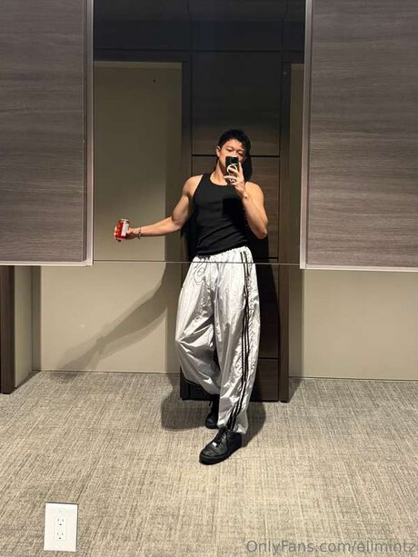 Elimintz star hd photos