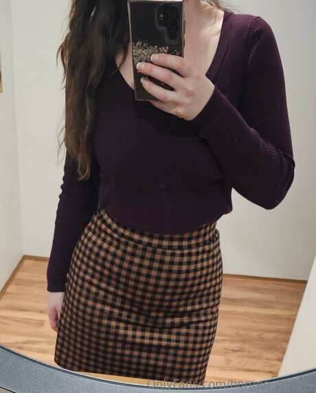 leather leggings onlyfans nude pics