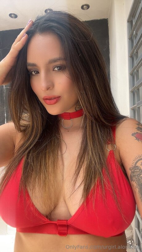 Urgirl Alondraa nude pornstar gallery