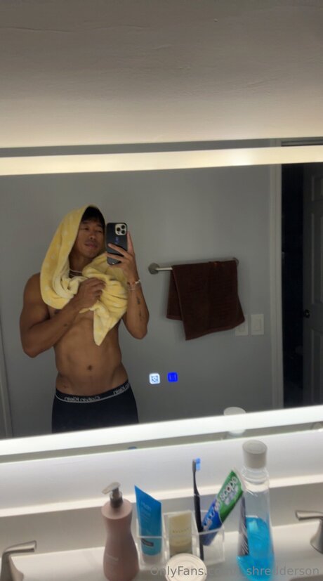 J Shredderson high quality actress pics