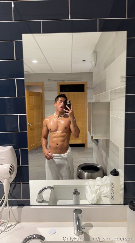 J Shredderson hot star photo