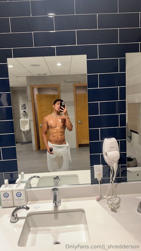 J Shredderson pornstar pretty gallery