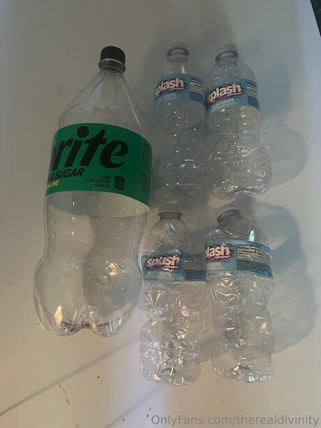 Therealdivinity nude pornstar image