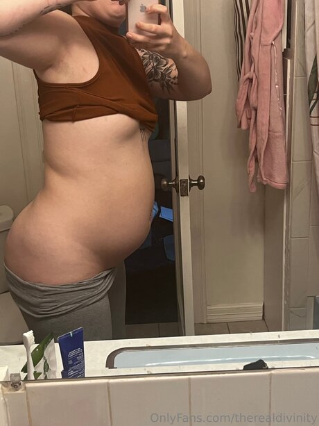 Therealdivinity Profile Photo