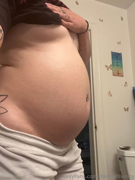 Therealdivinity naked actress galleries