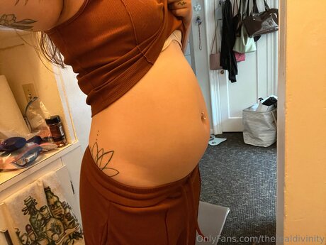 Therealdivinity star beautiful image