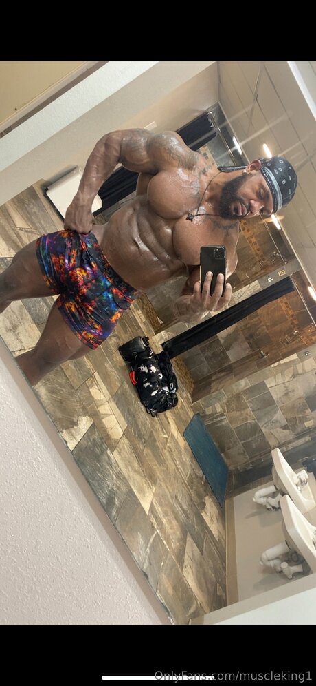 Muscleking1 top actress photo