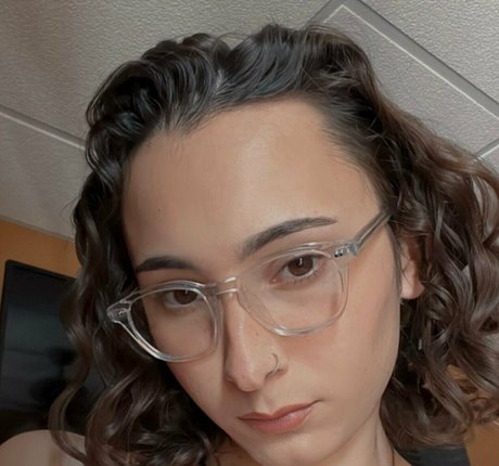 tattoo kiss xxx model img