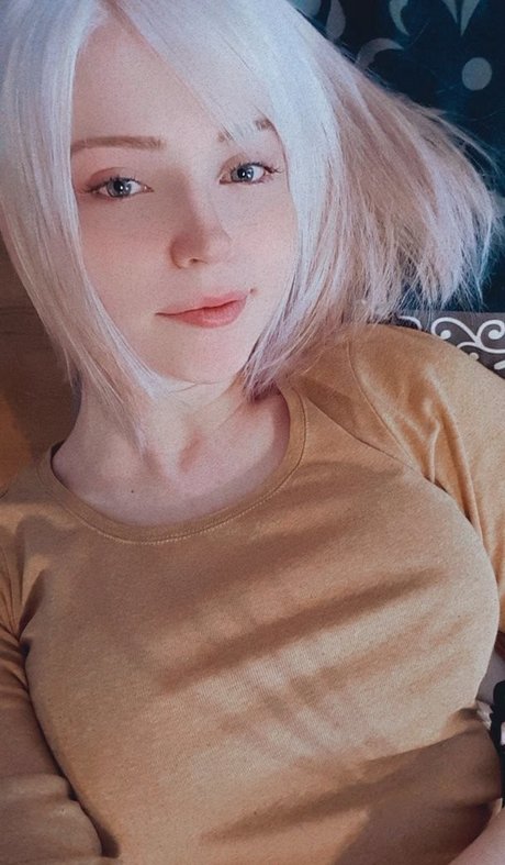 Smoettii adult actress image