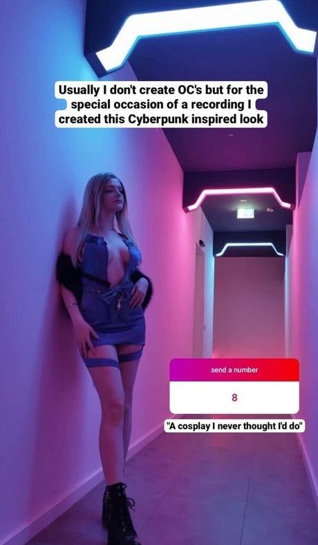 Smoettii nudes actress galleries