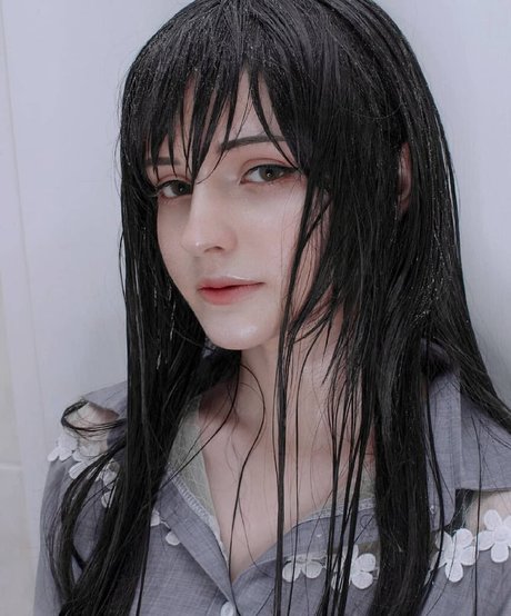 Smoettii erotic actress images