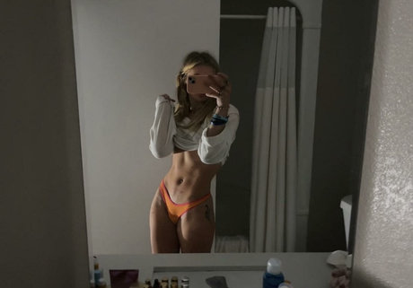 Abbey Hinson pornstar free pics