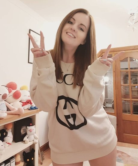 Suzy Lu nice pornstar photos