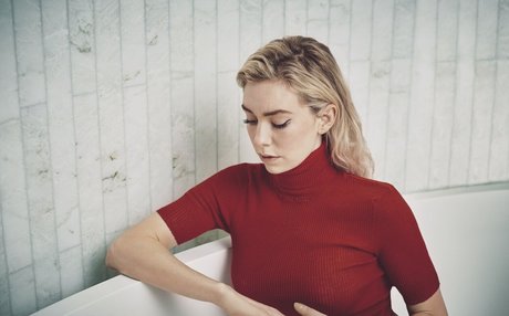 Vanessa Kirby pornstar top archive