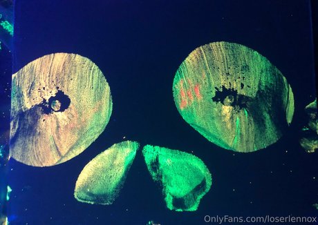 loserlennox porn actress photo