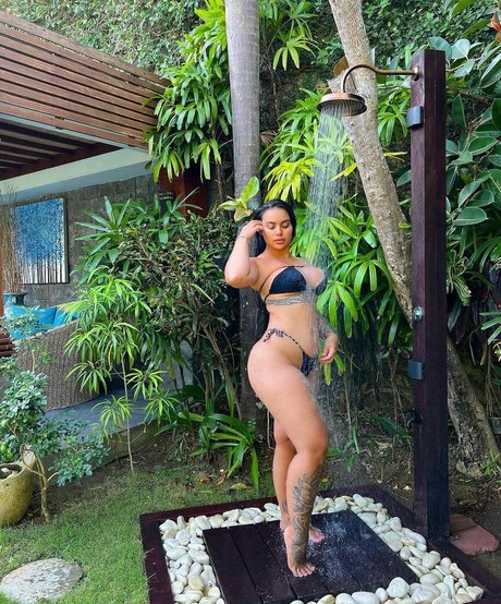 paremiria xxx star pic