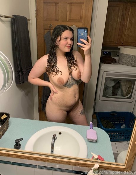 blonde muscle onlyfans sex pic