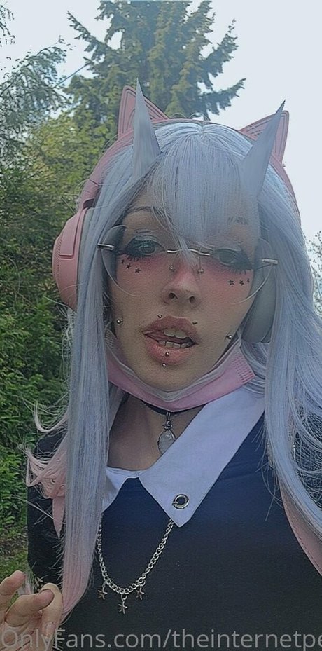 upskirt onlyfans hot pic