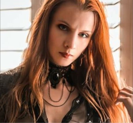 Anima Noira high quality pornstar pics