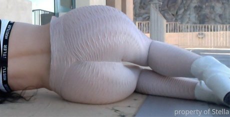 spreading onlyfans art naked pics