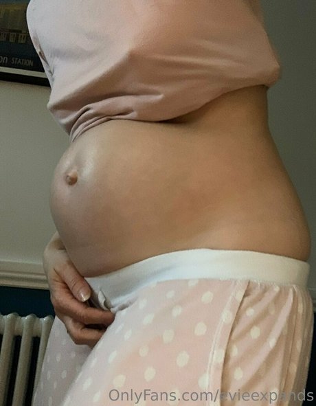 evieexpands pretty star pic