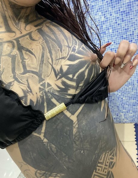 surya sparrow naked model galleries