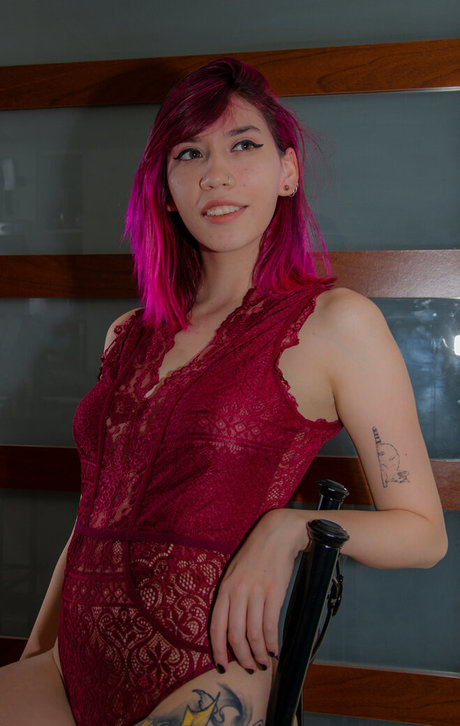 haydeuwu erotic pornstar gallery