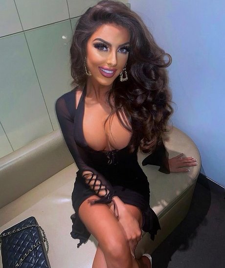 beach onlyfans best photos