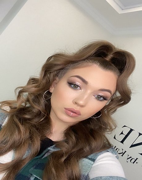 Laura Salvia actress image