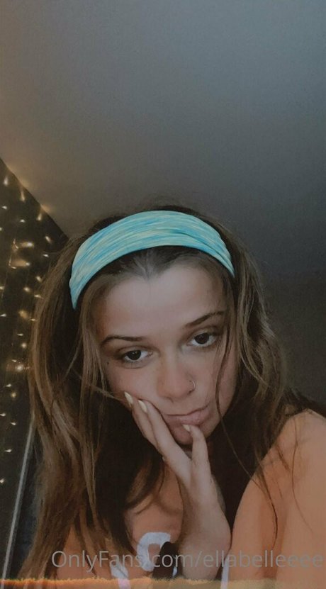 ellabelleeee art model pictures