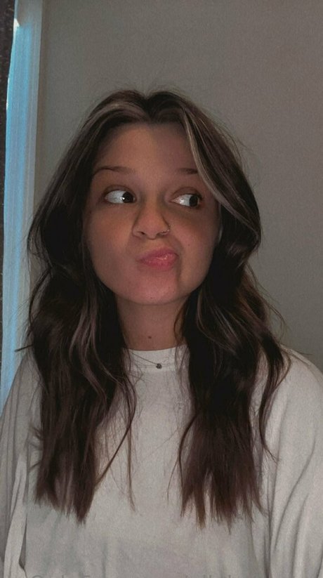 ellabelleeee star beautiful picture