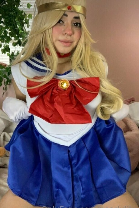 pearlylily pornstar perfect pic