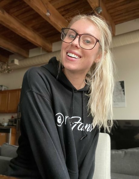 annamarie erotic model gallery